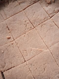 ગોળ પાપડી (Gol Papdi Recipe In Gujarati) રેસીપી મુખ્ય ફોટો