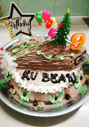 Hình của món Bánh sinh nhật khúc cây.