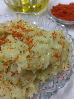ખીચું(khichu recipe in Gujarati) રેસીપી મુખ્ય ફોટો