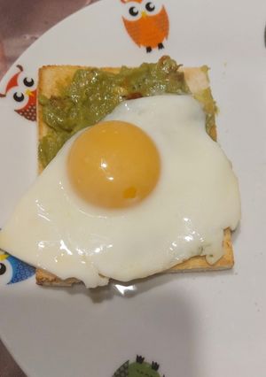 A picture of Avocado Toast.