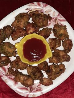 চিকেন পকোড়া(Chicken pakora recipe in Bengali) রেসিপির প্রধান ছবি