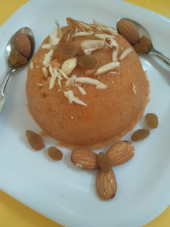 केसरी हलवा (Kesari Halwa Recipe in Hindi) रेसिपी मुख्य फोटो