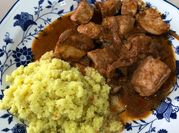 Una foto de couscous árabe