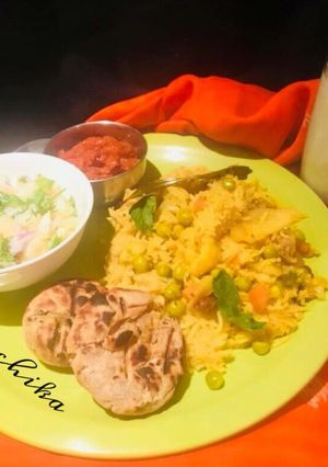 A picture of Litti Chokha.