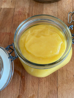 Une photo de LEMON CURD (crème au citron)