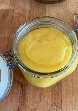Une photo de LEMON CURD (crème au citron)