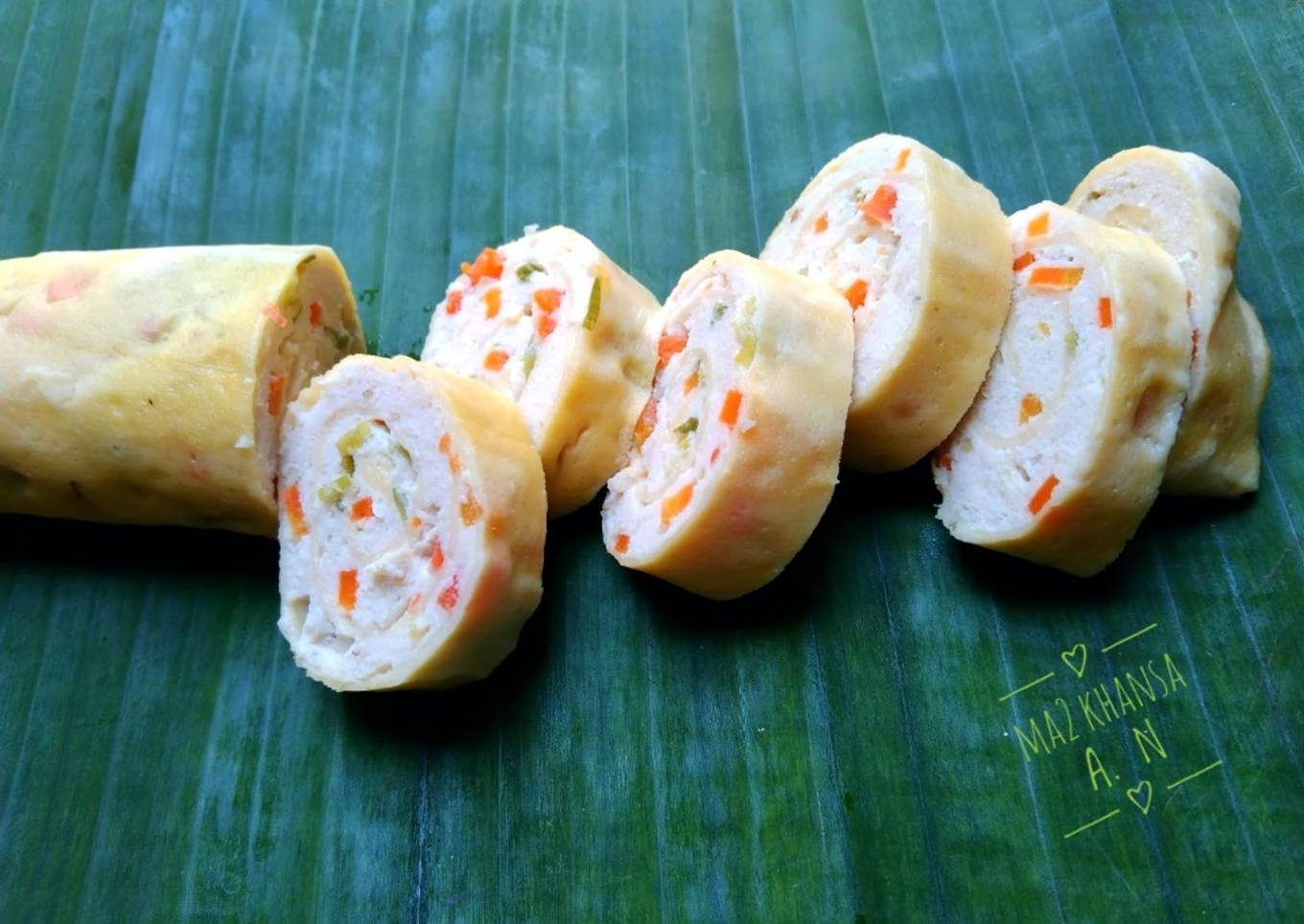 Rolade Ayam Sayuran (Chicken Egg Roll)