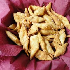 A picture of Sweet Maida Diamond Cuts.