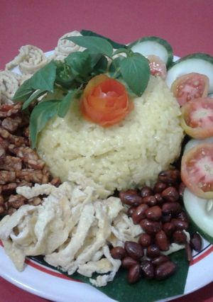 Foto resep Nasi Kuning Praktis