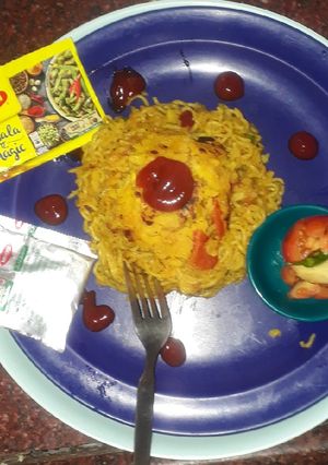 A picture of Poha Noodles with Maggi Masala.