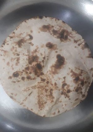 A picture of Plain roti.