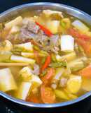 Lẩu gân bò măng cay