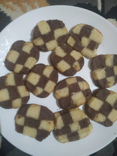 பட்டர் குக்கீஸ்(butter cookies Recipe in Tamil) செய்முறை முக்கிய புகைப்படம்