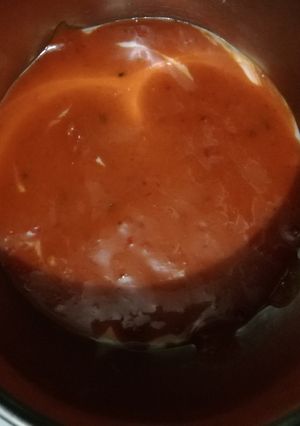 A picture of Tomato garlic chutney.