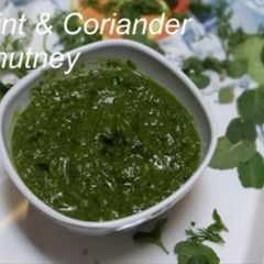 A picture of Mint Cilantro Chutney - Sandwich Chutney Recipe.