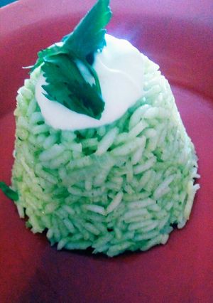 Una foto de Arroz verde 🌿🍚🌿