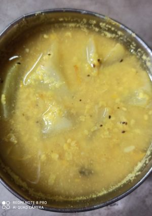 লাউ দিয়ে কাঁচা মুগের ডাল(lau diye kacha moong dal recipe in Bengali) রেসিপির প্রধান ছবি