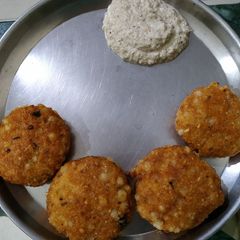 Shabudana Vada A picture of Shabudana Vada.