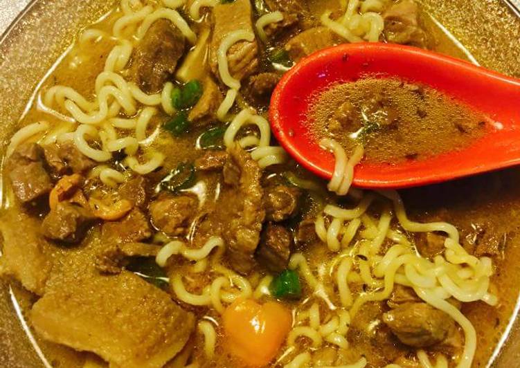 Easy Way to Make Favorite Assorted Meat And Noodles Pepper Soup