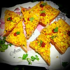 A picture of Paneer toast.