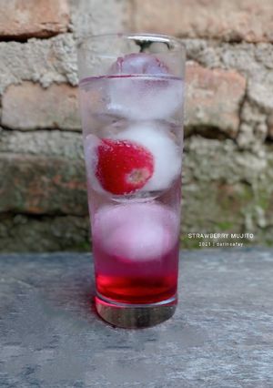 Foto resep Simple Strawberry Mujito