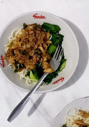 Foto resep Mi Ayam Suwir Soto