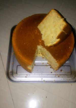 A picture of Coconut and banana cake.