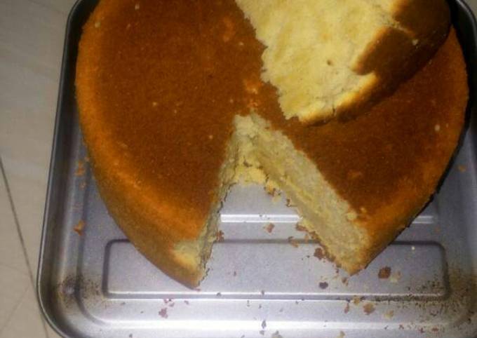 Recipe of Speedy Coconut and banana cake