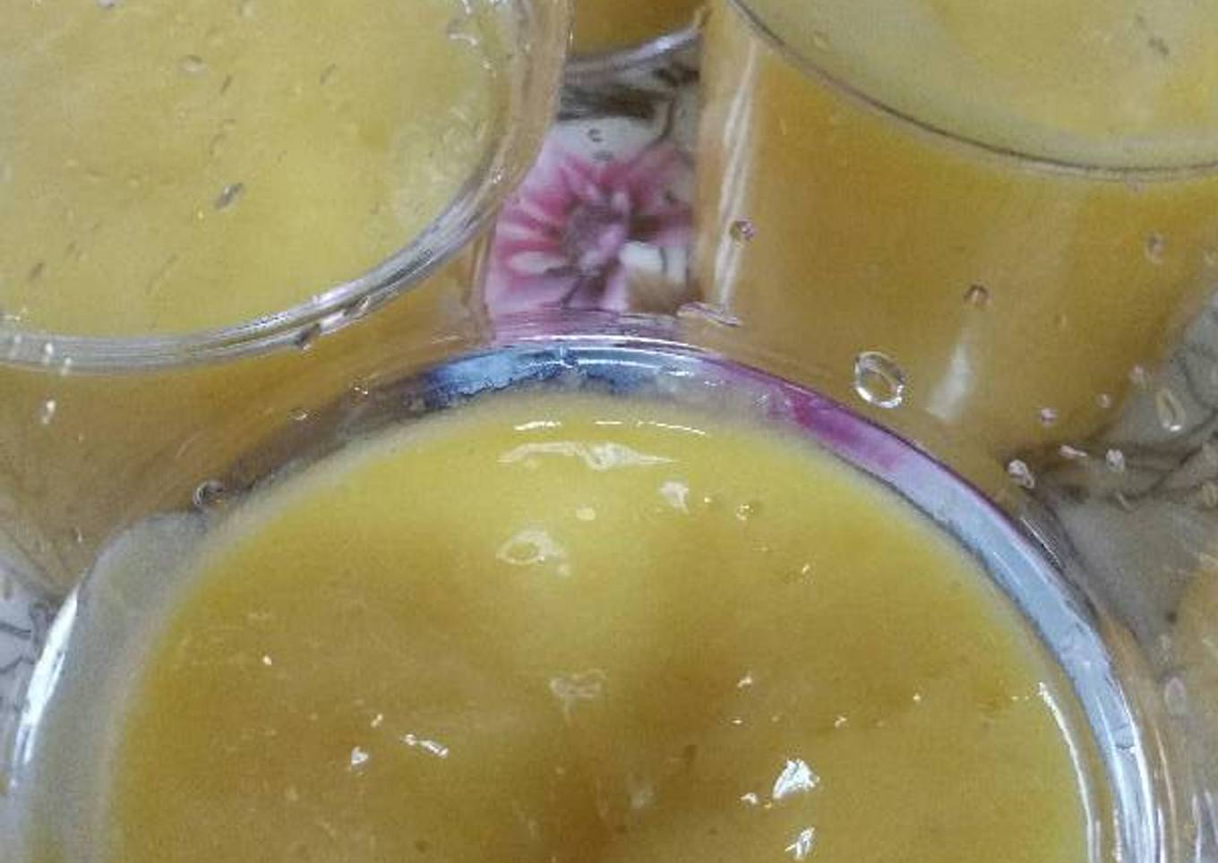 Mango custard
