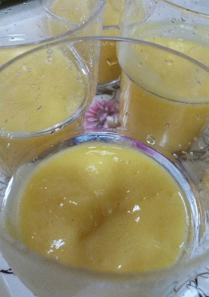 A picture of Mango custard.