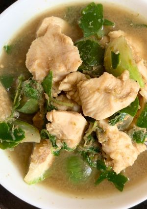 รูปของ แกงเขียวหวานอกไก่ สูตรปรุงน้อย ใส่กะทิน้อย