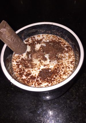 Una foto de Arroz con leche con canela y limón 🍋🥛