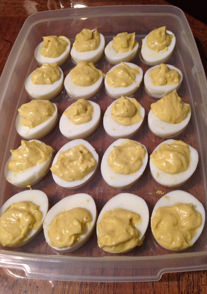 A picture of Deviled Eggs.