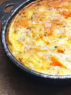 Una foto de Tortilla vegetariana de arroz. Fácil de hacer, SÚPER ECONÓMICA y en 30 minutos!