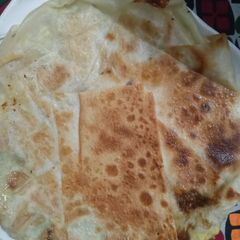 A picture of Muttabaq style pie.