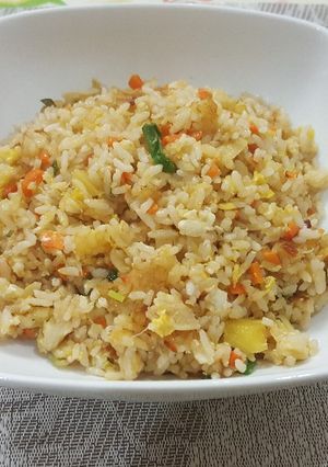 Hình của món Cơm rang cua dứa.