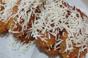 Anti Ribet, Membuat Pisang goreng krispy keju Ekonomis