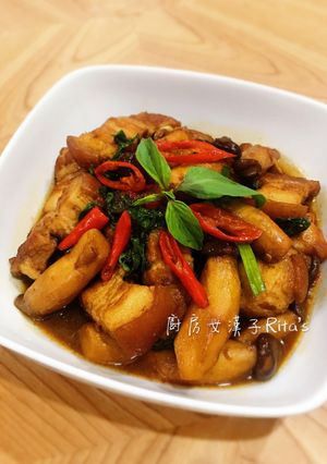 塔香五花杏鮑菇 的食譜成品照片