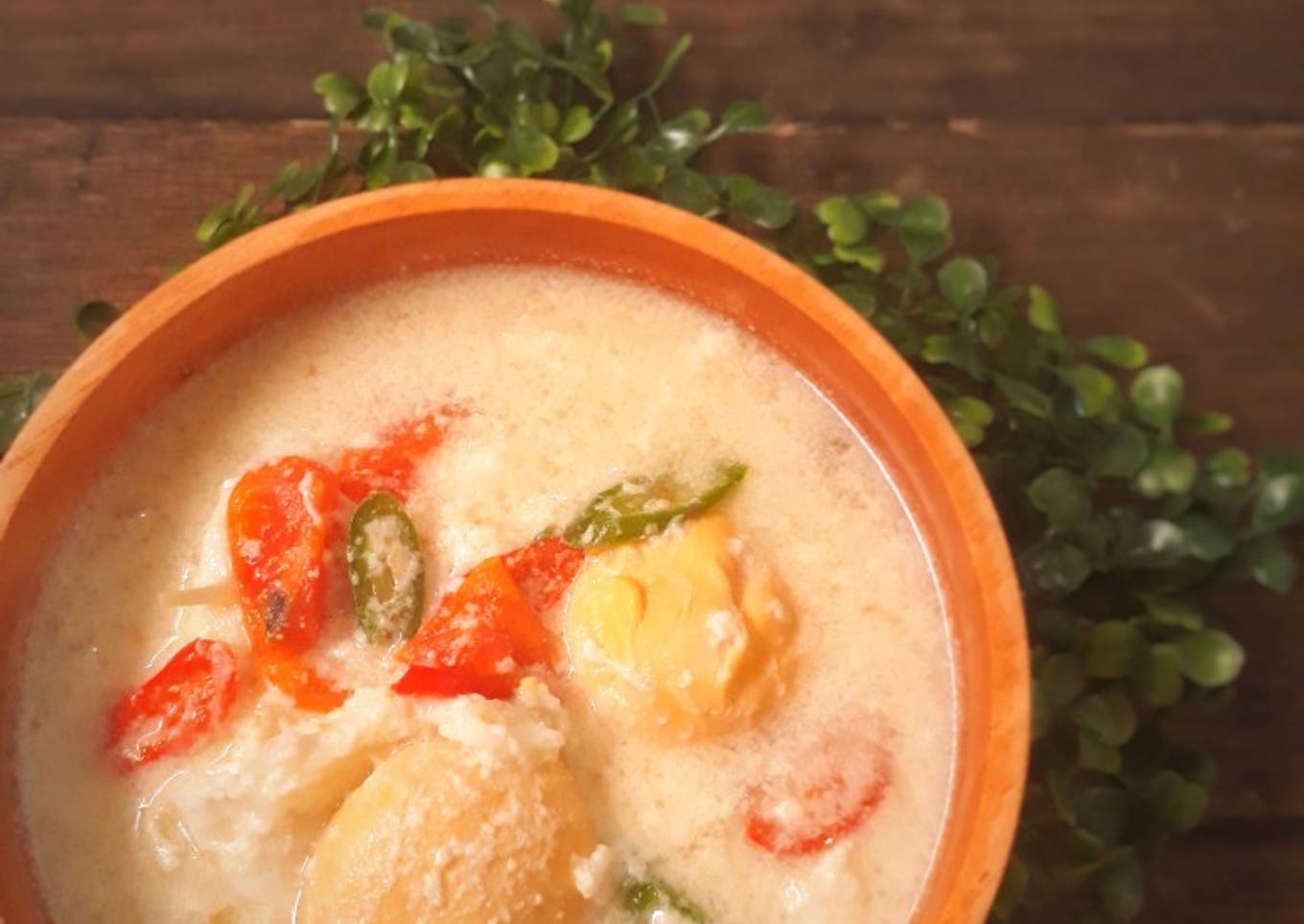 Hintalu Itik Batanak (Telur Bebek Masak Santan)