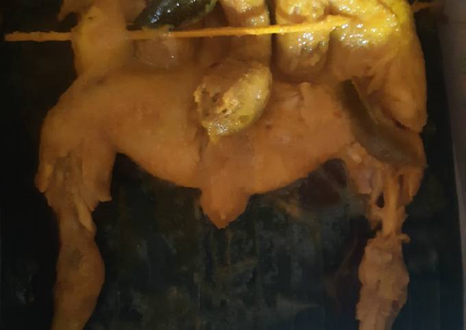 Bagaimana Menyiapkan Ayam bakakak goreng Anti Gagal