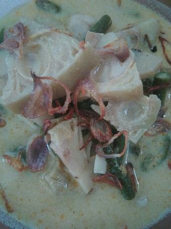 Bagaimana Menyiapkan Sayur lodeh kluwih yang Enak