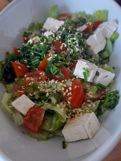 Una foto de Ensalada mixta y fresca