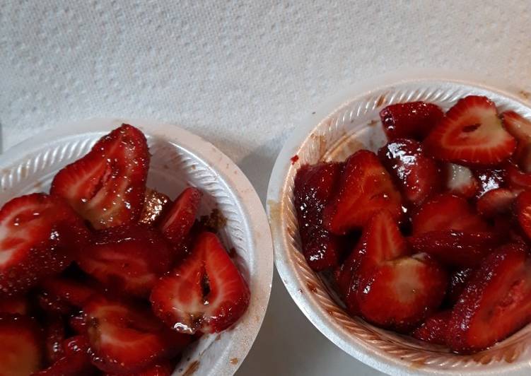 Simple Way to Prepare Ultimate Balsamic, Brown Sugar Strawberries