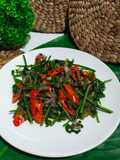 Tumis paku