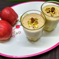 A picture of Apple Smoothi.
