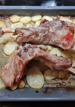 Una foto de Paletilla de cordero al horno