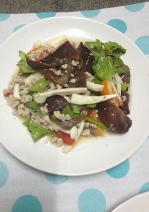รูปของ ยำเห็ดรวมใส่หมูสับ สูตร low sodium : อาหารลดน้ำหนัก