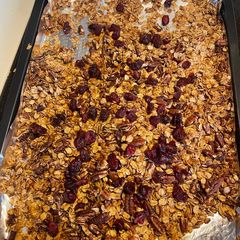 A picture of Healthy cranberry granola.