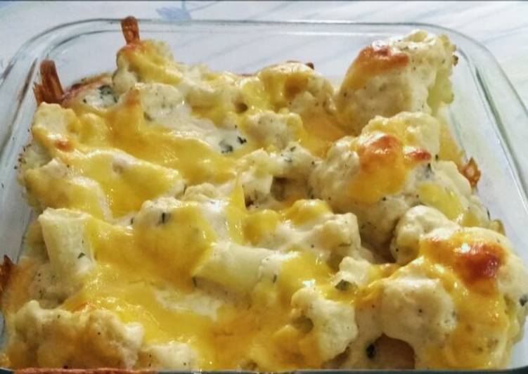 Couve-flor gratinada com molho branco