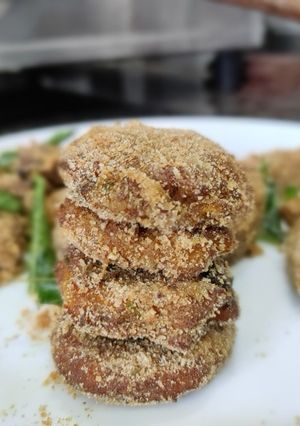 சத்தான டிரம்ஸ்டிக் பொட்டாடோ கட்லெட் (Drumstick potato cutlet recipe in tamil) செய்முறை முக்கிய புகைப்படம்